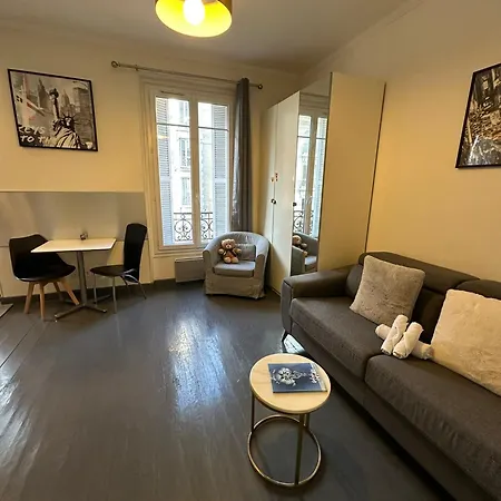 בית הארחה Cosy Beaubourg Centre *